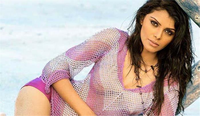 शर्लिन चोपड़ा की फिल्म का मोशन पोस्टर रिलीज