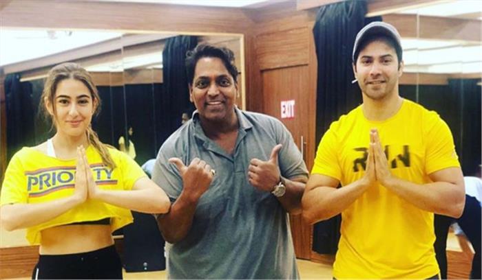 सारा ने मेरे कपड़ों के रंगों की नकल की : वरुण धवन