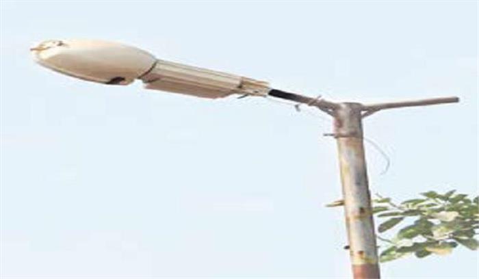 नगर निगम में फिर सामने आया स्ट्रीट लाइट घोटाला