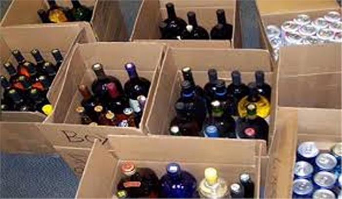 मध्यप्रदेश : कार से लाखों रुपए की अवैध शराब बरामद