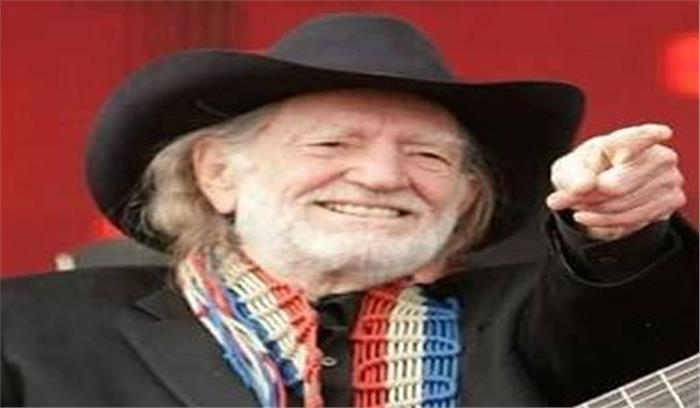 संगीत से दूर नहीं होंगे विली नेल्सन