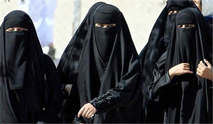  लखनऊ में बुर्का पहने महिलाओं को मेट्रो में प्रवेश से रोका गया  