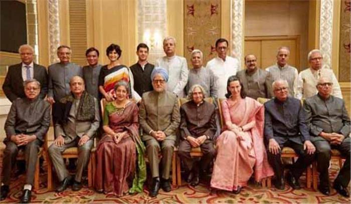 द एक्सीडेंटल प्राइम मिनिस्टर मामले में अनुपम खेर सहित 14 पर एफआईआर के आदेश