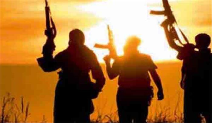 भाकपा माओवादी के दो उग्रवादी गिरफ्तार भाकपा माओवादी के दो उग्रवादी गिरफ्तार