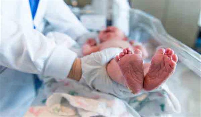 सिजेरियन डिलीवरी के नाम पर लंबी चौड़ी रकम वसूलते हैं निजी अस्पताल