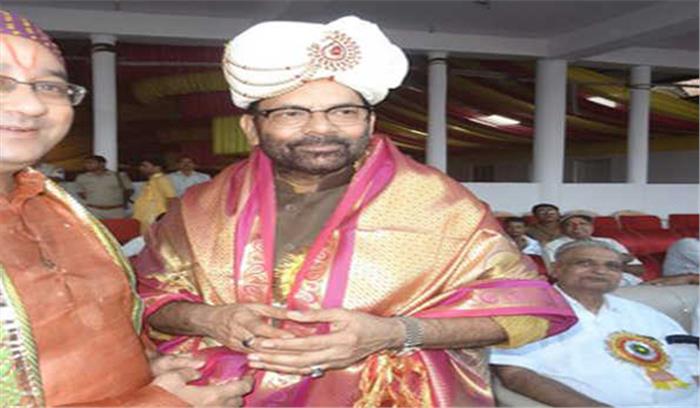 एनआरसी पर भ्रम फैलाने वालों से रहें होशियार : नकवी