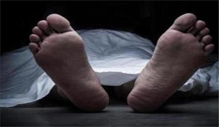 नाले से व्यक्ति का शव बरामद, शिनाख्त में जुटी पुलिस