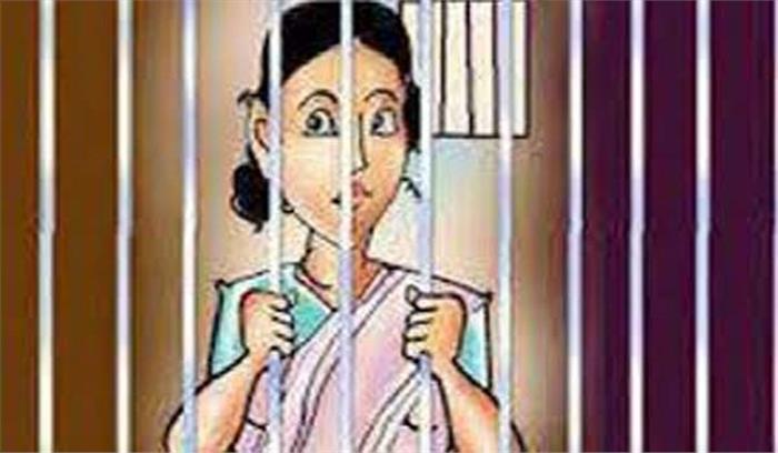 उत्तराखंड : पिथौरागढ़ में 10 किलो चरस के साथ महिला गिरफ्तार