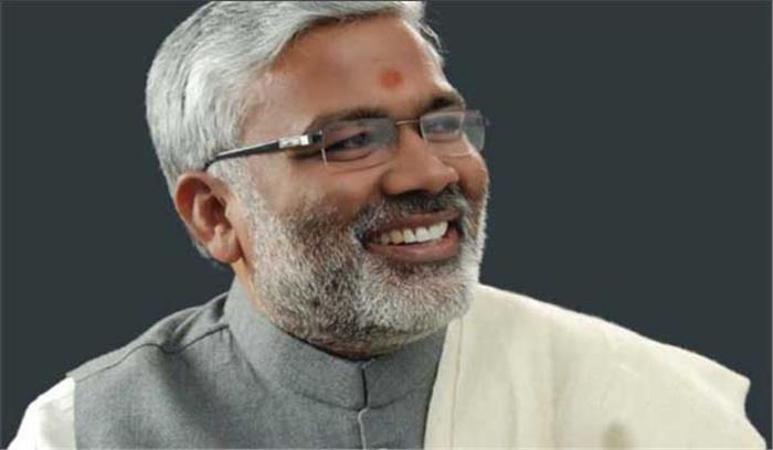 लालबत्ती देने की मांग कोरी महासभा की नरैनी विधायक को