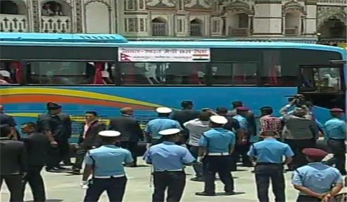 नेपाल में रामायण सर्किट की शुरूआत, पीएम ने कहा- पर्यटन को मिलेगा बढ़ावा नेपाल में रामायण सर्किट की शुरूआत, पीएम ने कहा- पर्यटन को मिलेगा बढ़ावा