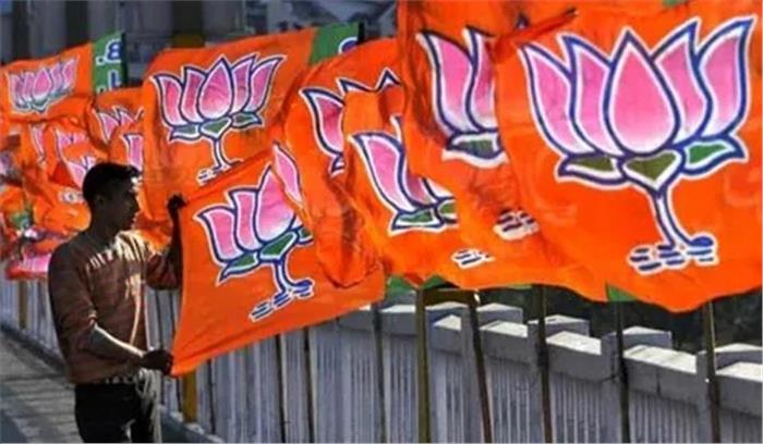 मोदी सरकार की सातवीं वर्षगांठ पर घर घऱ पहुंची भाजपा