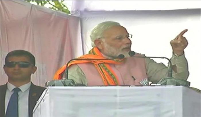 पीएम मोदी ने माणिक सरकार पर भ्रष्टाचार और कुशासन का लगाया आरोप