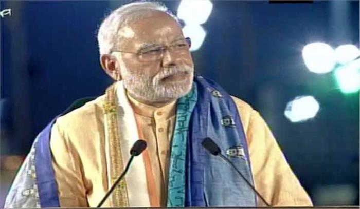 महिलाओं के पास इच्छा शक्ति हो तो कुछ भी असंभव नहीं: मोदी 