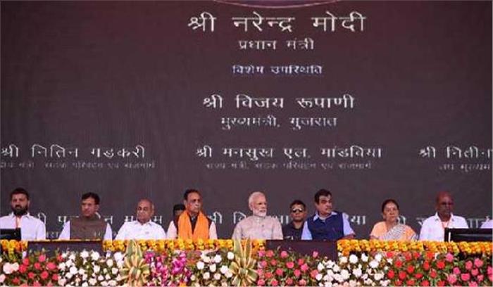 जीएसटी के फैसलों से लगा 15 दिन पहले आ गई दिवाली: मोदी