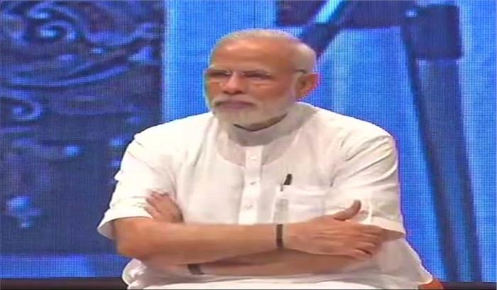 पश्चिम बंगाल: पेयजल की समस्या पर पीएम मोदी ने छात्रों से मांगी माफी