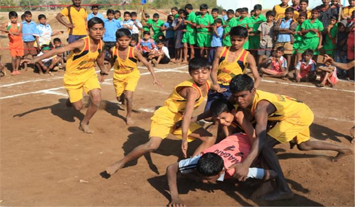 नर्मदा घाटी के नंदूबार में जारी है जीवनशालाओं का बालमेला
