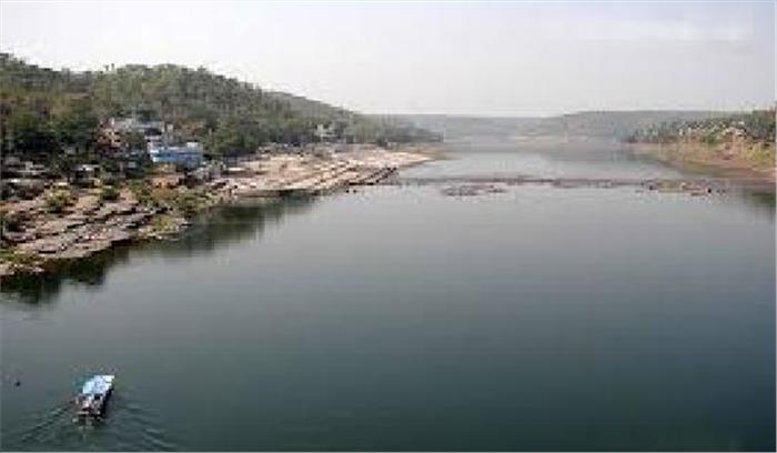 नर्मदा नदी में डूबीं तीनों लडकियों के शव बरामद