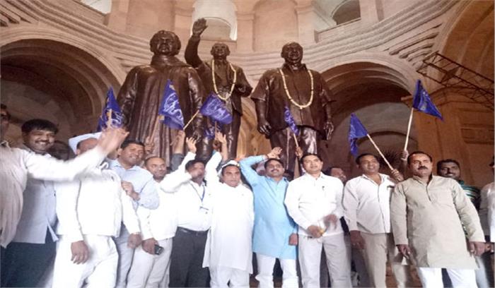 कांशीराम की जयंती पर बसपाई हुए एकजुट