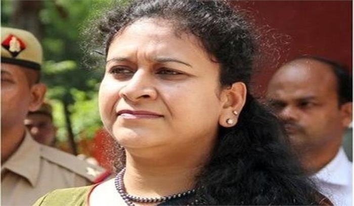 राष्ट्रीय राजमार्ग चौड़ीकरण में बाधा बनी अम्बेडकर की मूर्ति को हटवाया