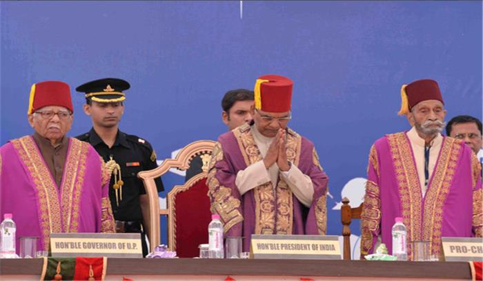 नौजवान अपने भाग्य का ही नहीं बल्कि देश और समाज का भी भाग्य विधाता है: राष्ट्रपति कोविन्द नौजवान अपने भाग्य का ही नहीं बल्कि देश और समाज का भी भाग्य विधाता है: राष्ट्रपति कोविन्द