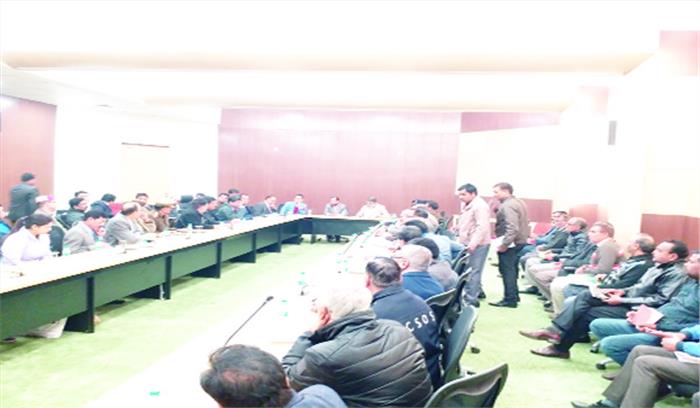 नेशनल यूथ फेस्टिवल की सफलता के लिए युद्ध स्तर पर करें काम