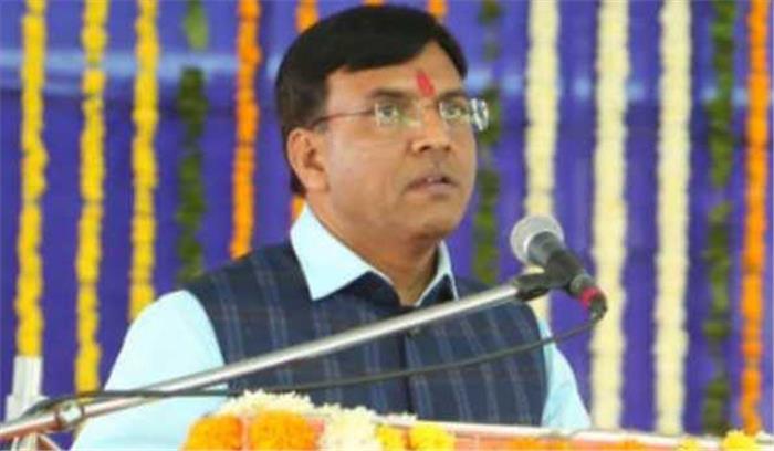 राष्‍ट्रीय राजमार्गों पर सभी रेल फाटकों पर बनेंगे पुल