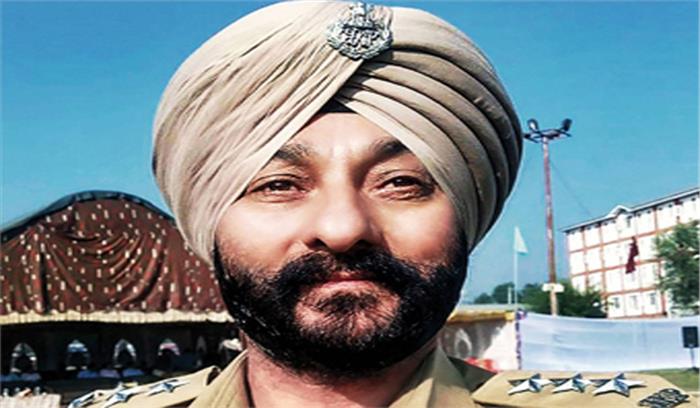 नावेद से पूछताछ को दिल्ली पुलिस ने कश्मीर में डाला डेरा, नहीं मिला संसद हमले का कोई सुराग नावेद से पूछताछ को दिल्ली पुलिस ने कश्मीर में डाला डेरा, नहीं मिला संसद हमले का कोई सुराग