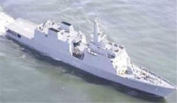 नौसेना ने कारोबारी जहाज एसएसएल कोलकाता का लंगर गिराया