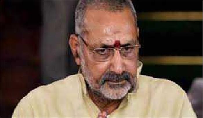 अब नरमी बरतने का समय निकल गया: गिरिराज