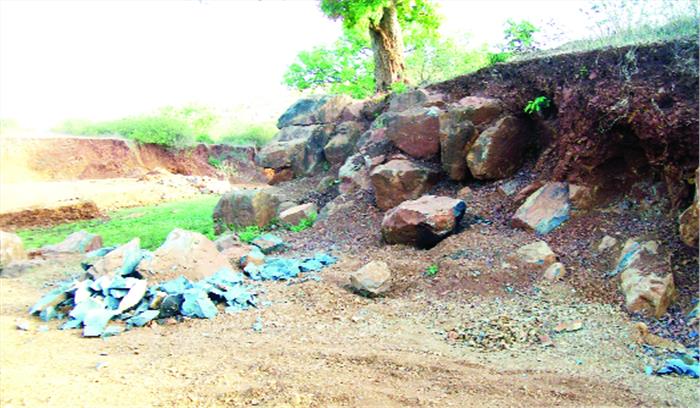 जोकापाट के सफर में अब भी परेशानी