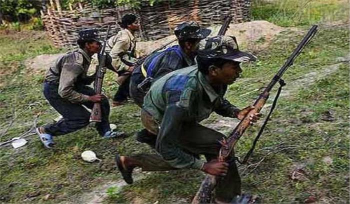 छत्तीसगढ़ में दो महिला समेत11 नक्सली गिरफ्तार छत्तीसगढ़ में दो महिला समेत11 नक्सली गिरफ्तार