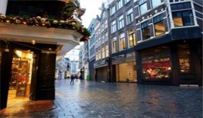 नीदरलैंड में कर्फ्यू का उल्लंघन करने पर 3,600 लोगों पर लगा जुर्माना