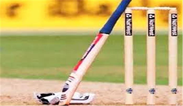 बरोंडा में क्रिकेट प्रतियोगिता का शुभारंभ बरोंडा में क्रिकेट प्रतियोगिता का शुभारंभ