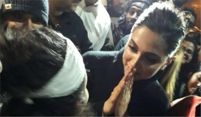 दीपिका निर्भया की मां से मिलने क्यों नहीं गईं : भाजपा नेता