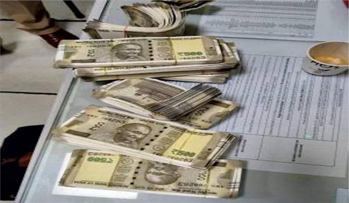 लेखा संबंधी 3 संस्थानों ने दान किए 28 करोड़ 80 लाख रुपये