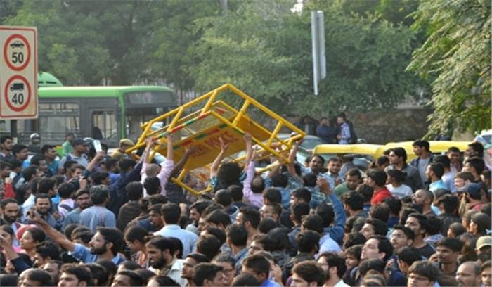 जेएनयू बवाल : झगड़े की जड़ में जिद की राजनीति