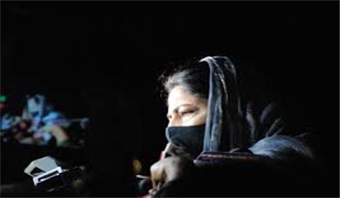 महबूबा मुफ्ती ने की धारा 370 की बहाली, राज्य का दर्जा देने की मांग