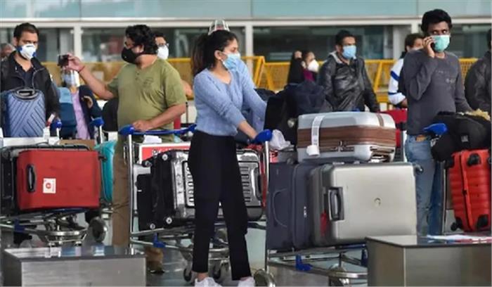 ओमिक्रोन की दहशत के बीच दक्षिण अफ्रीका में लॉकडाउन, भारत में बढ़ी सख्ती