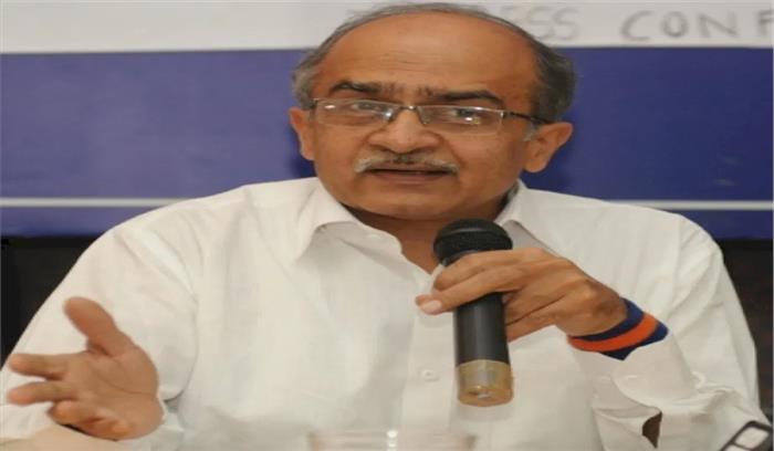 प्रशांत भूषण ने आपराधिक अवमानना मामले में बड़ी पीठ की मांग की