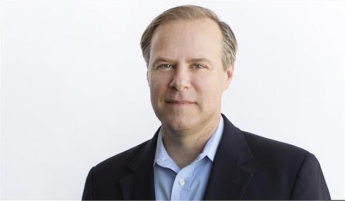 भारत में संदसीय समिति के समक्ष पेश होंगे कॉलिन क्रॉवेल: ट्विटर