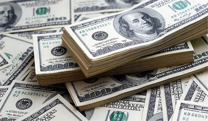 डॉलर के मुकाबले 20 पैसे मजबूत हुआ रुपया