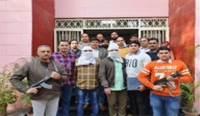दिल्ली : स्पेशल सेल ने 2 लाख के इनामी दबंग सहित दो शार्प-शूटर दबोचे