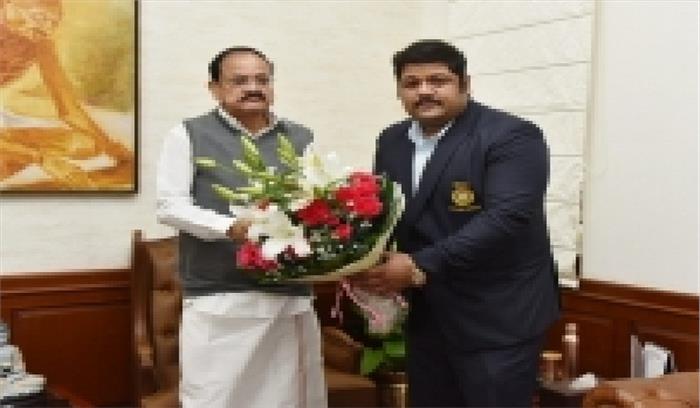 स्वर्ण पदक विजेता गौरव शर्मा को नायडू ने दी बधाई स्वर्ण पदक विजेता गौरव शर्मा को नायडू ने दी बधाई