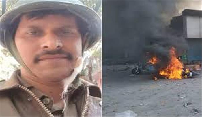 दिल्ली हिंसा : दिल्ली पुलिस के हेड कांस्टेबल की मौत