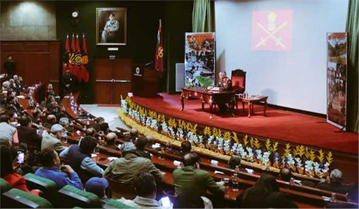 भारत और चीन की सेनाओं के बीच जल्द चालू होगी हॉटलाइन भारत और चीन की सेनाओं के बीच जल्द चालू होगी हॉटलाइन