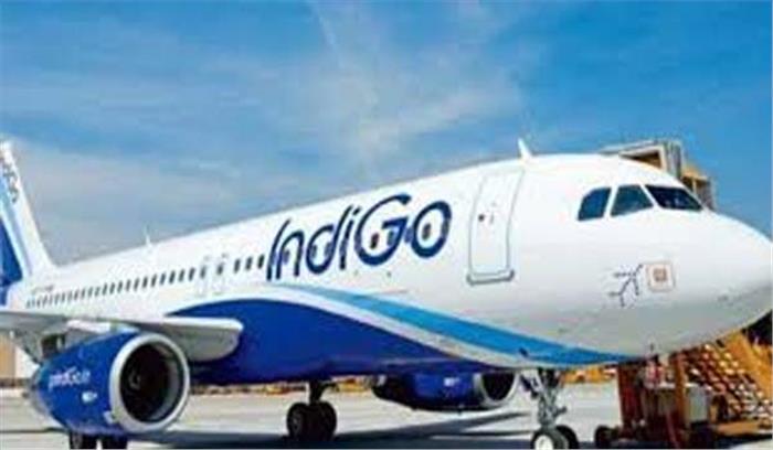 इंडिगो के ‘सिस्टम’ में खराबी से परेशान रहे यात्री इंडिगो के ‘सिस्टम’ में खराबी से परेशान रहे यात्री