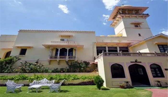 जयपुर हाउस 1000 कलाकृतियों के साथ फिर से खुला