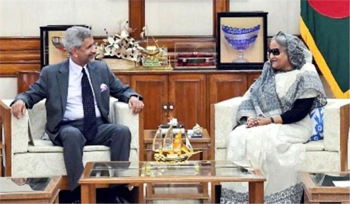 जयशंकर ने हसीना से मुलाकात की जयशंकर ने हसीना से मुलाकात की