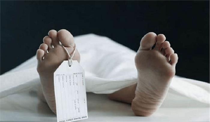 दिल्ली में बंद बोरे में मिली महिला की लाश दिल्ली में बंद बोरे में मिली महिला की लाश