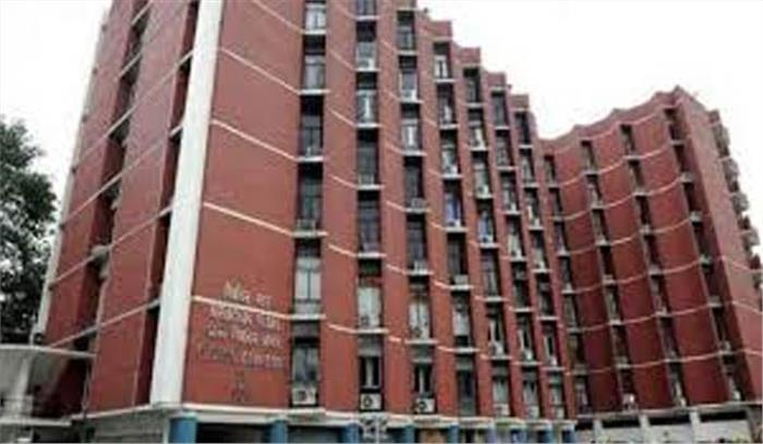 फैसला आने तक कर्नाटक उपचुनाव स्थगित : आयोग